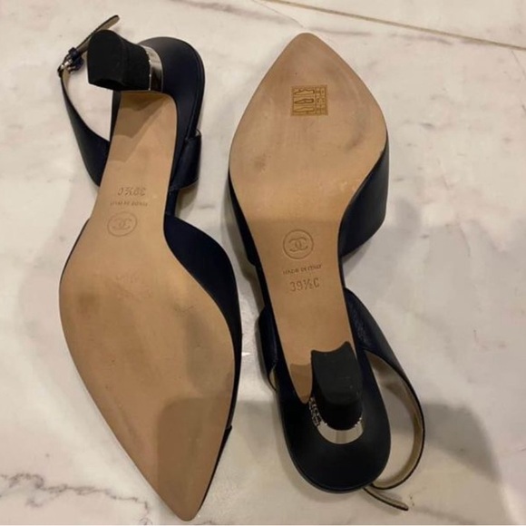 Chanel Slingbacks - Picture 3 of 4